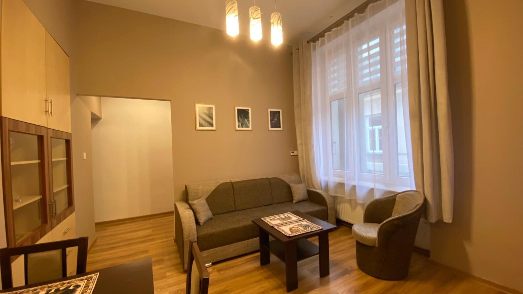 Lublinbnb - Exclusive Family Apartment ------ In The Heart Of Lublin -------------------------------- Bedroom & Living Room & Kitchen Exterior foto